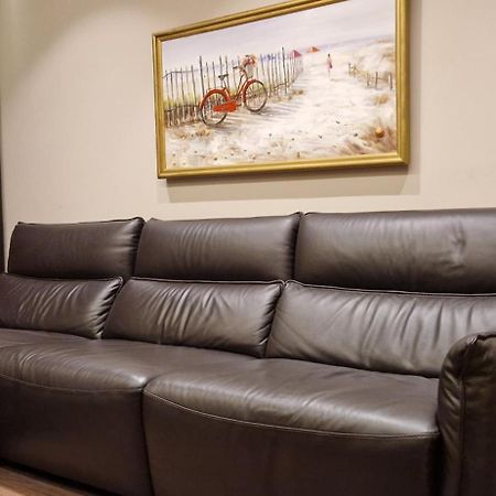 Central Deluxe Apartment Тирана Екстериор снимка